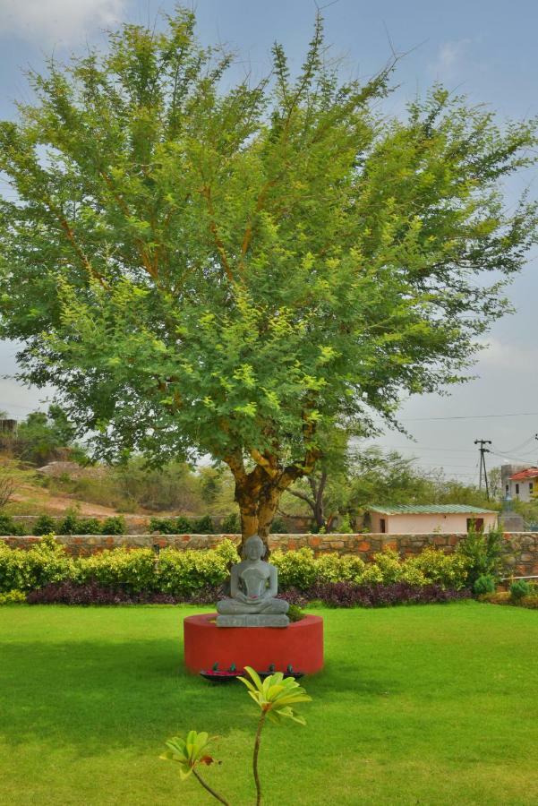 Premkunj Hotel Udaipur Bagian luar foto