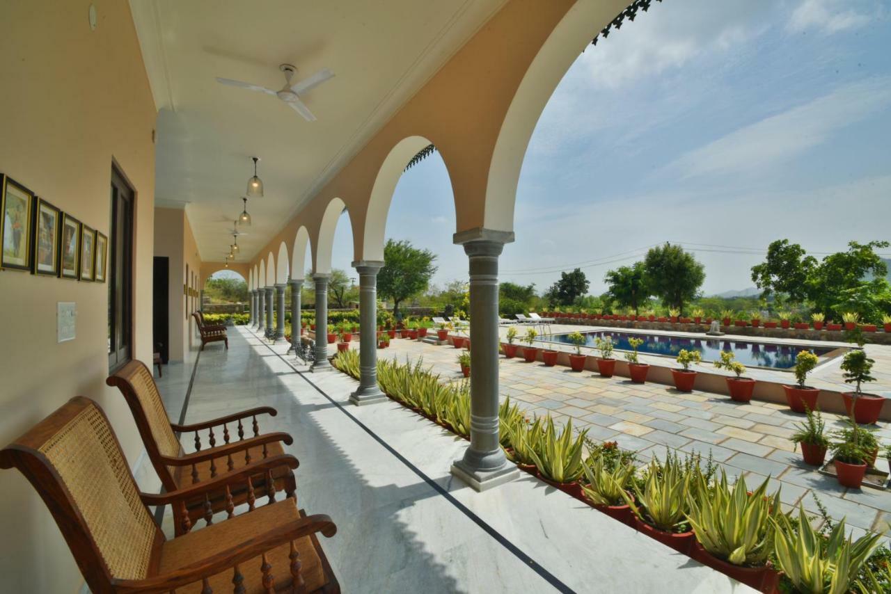 Premkunj Hotel Udaipur Bagian luar foto