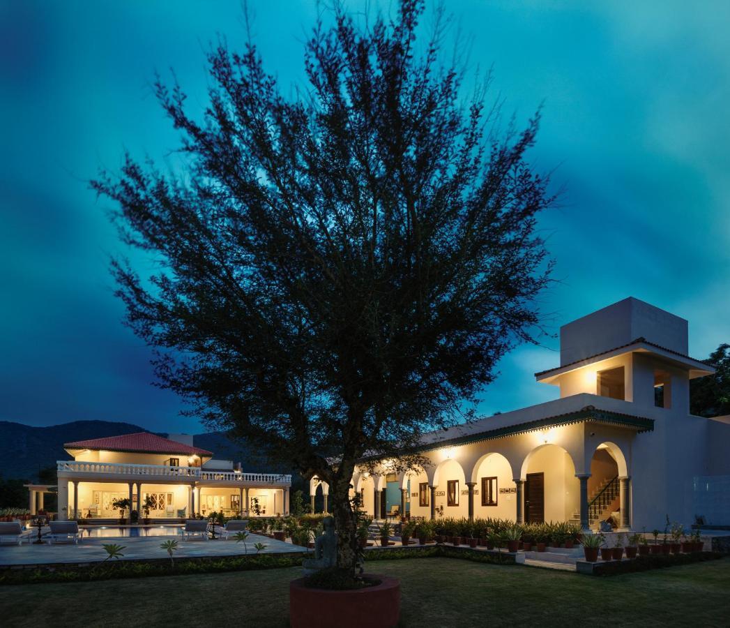Premkunj Hotel Udaipur Bagian luar foto