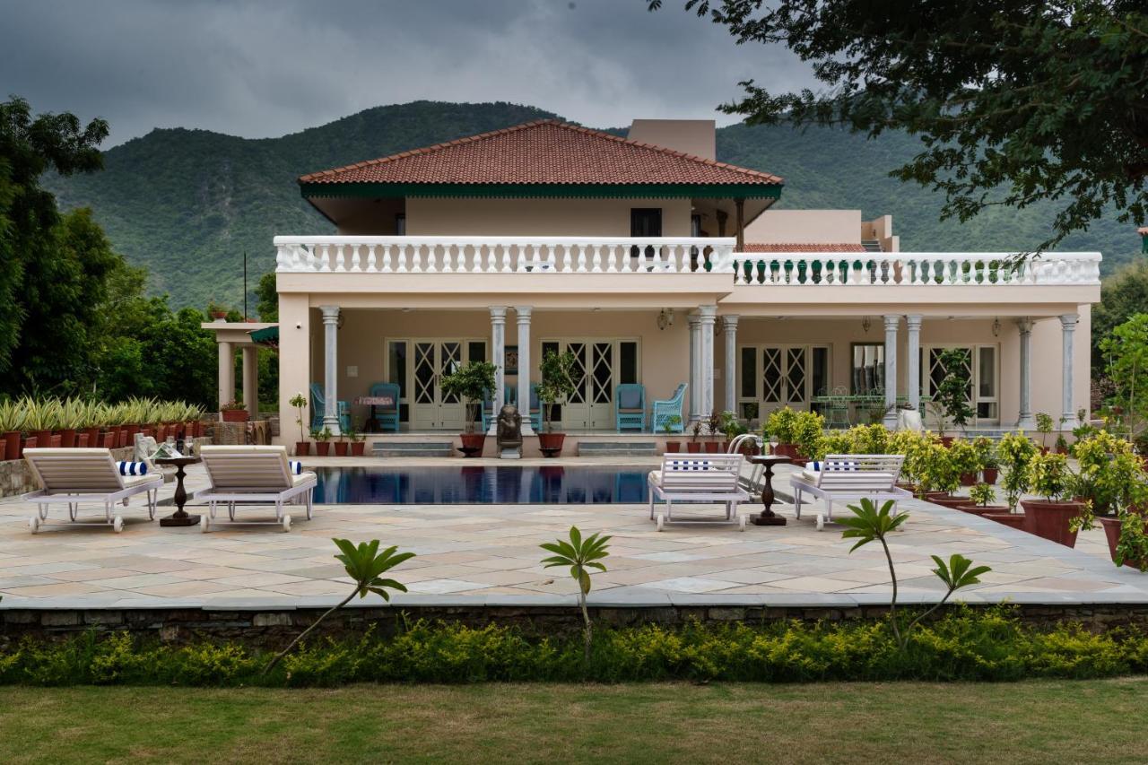 Premkunj Hotel Udaipur Bagian luar foto
