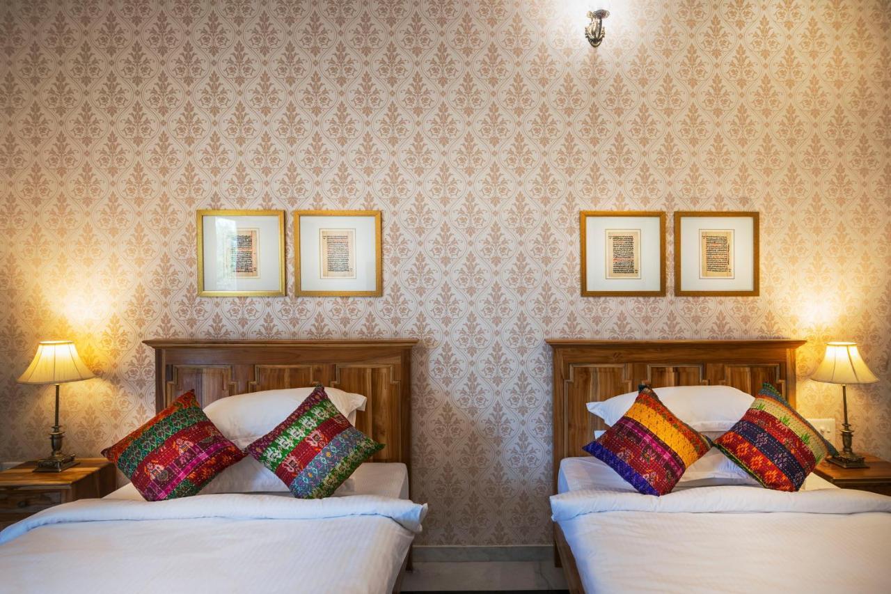 Premkunj Hotel Udaipur Bagian luar foto