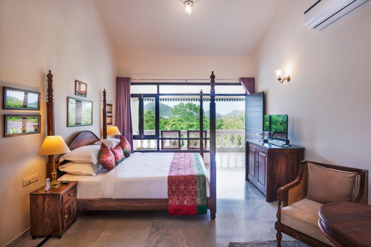Premkunj Hotel Udaipur Bagian luar foto