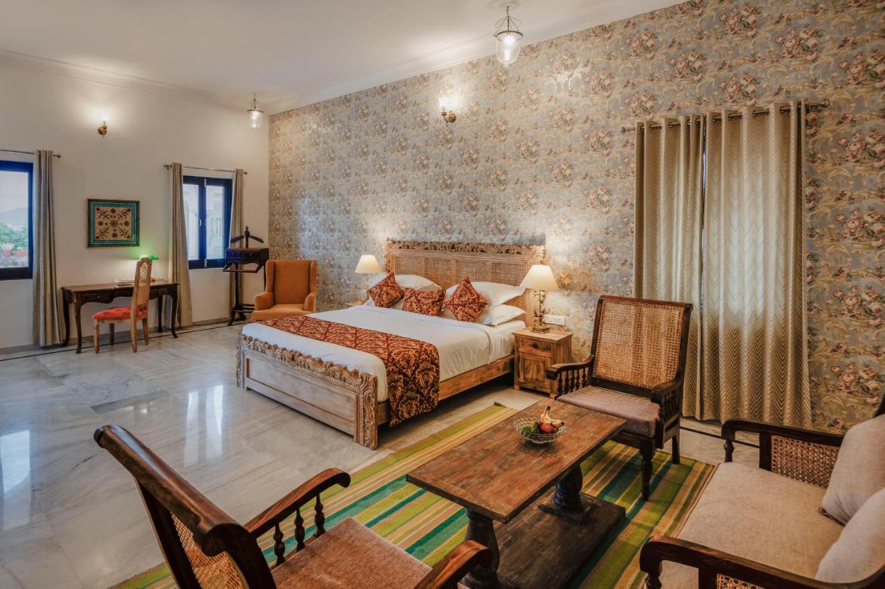 Premkunj Hotel Udaipur Bagian luar foto